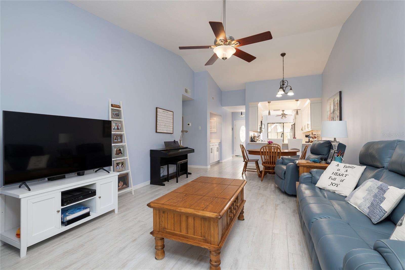 FEATHER COVE - Residential