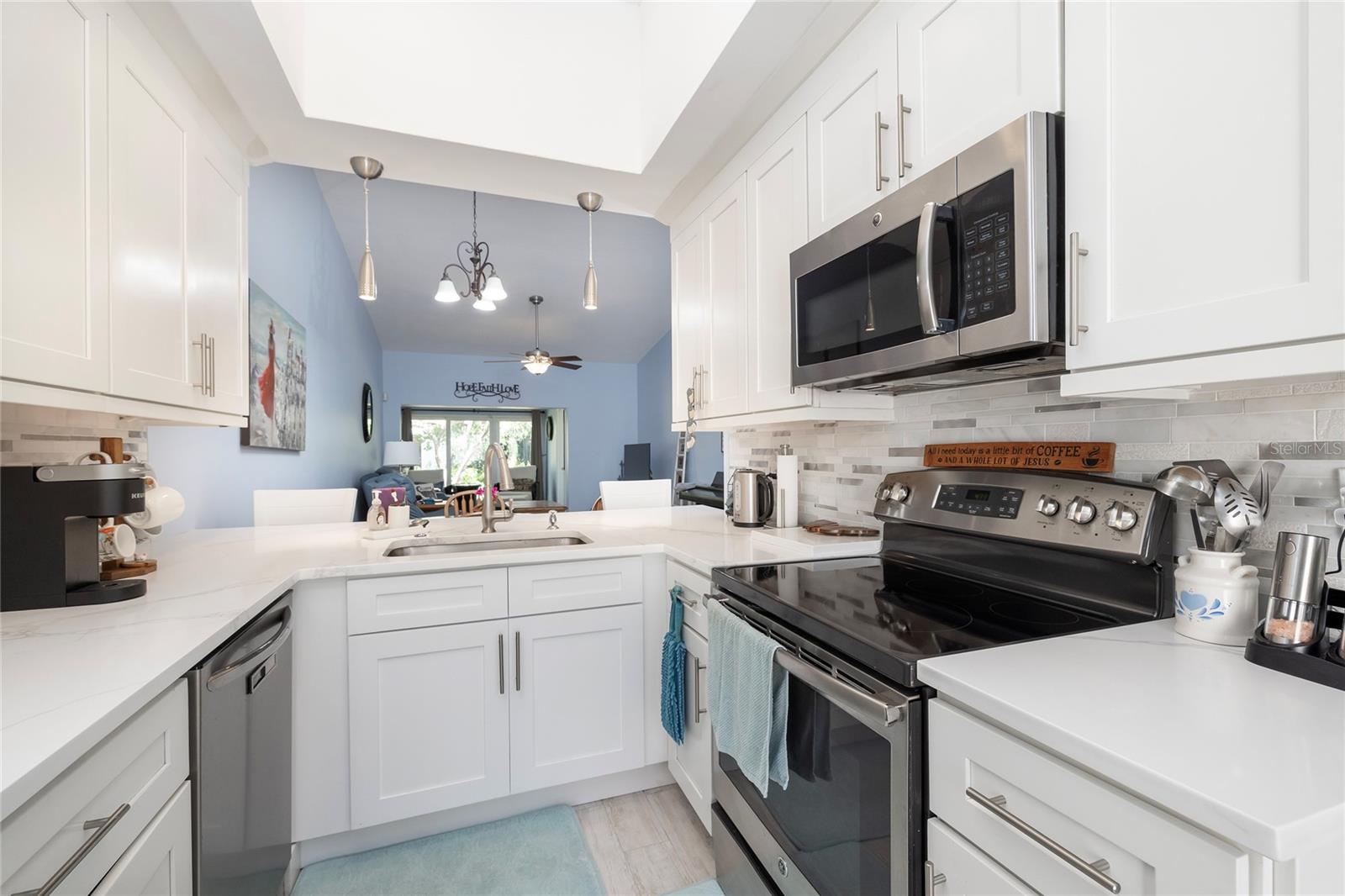 FEATHER COVE - Residential