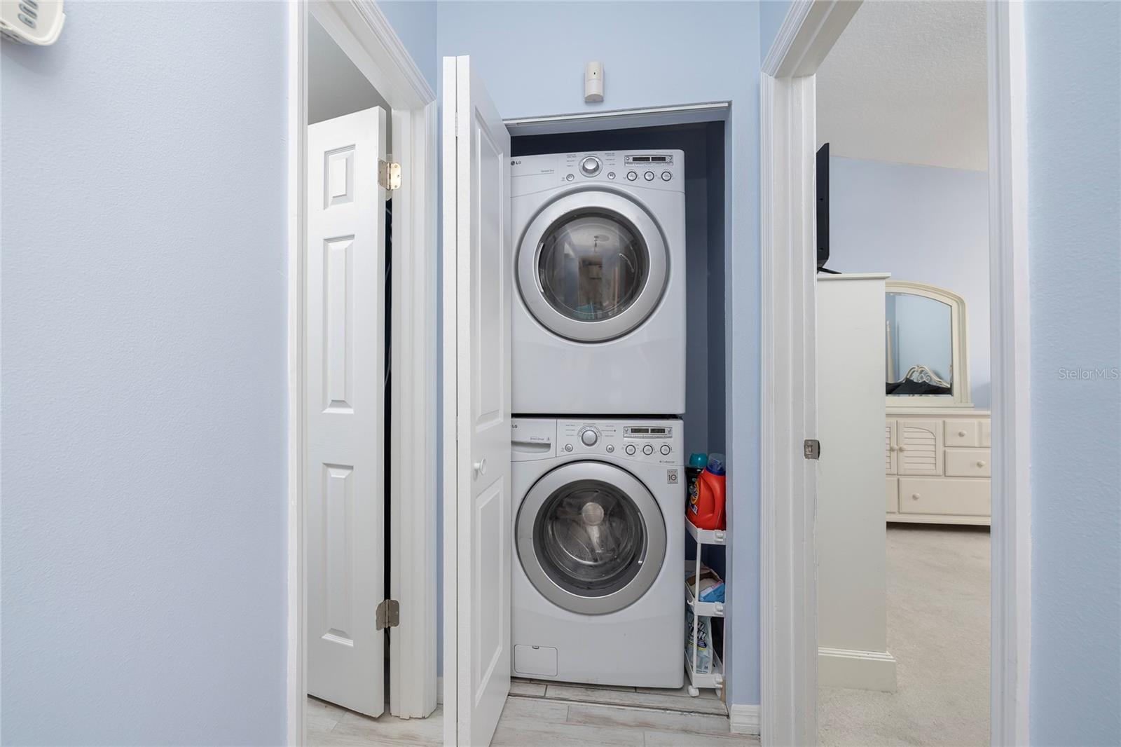 FEATHER COVE - Residential