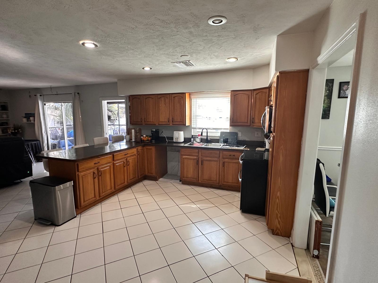 ROYAL CREST ESTATES UNIT 2 - Residential