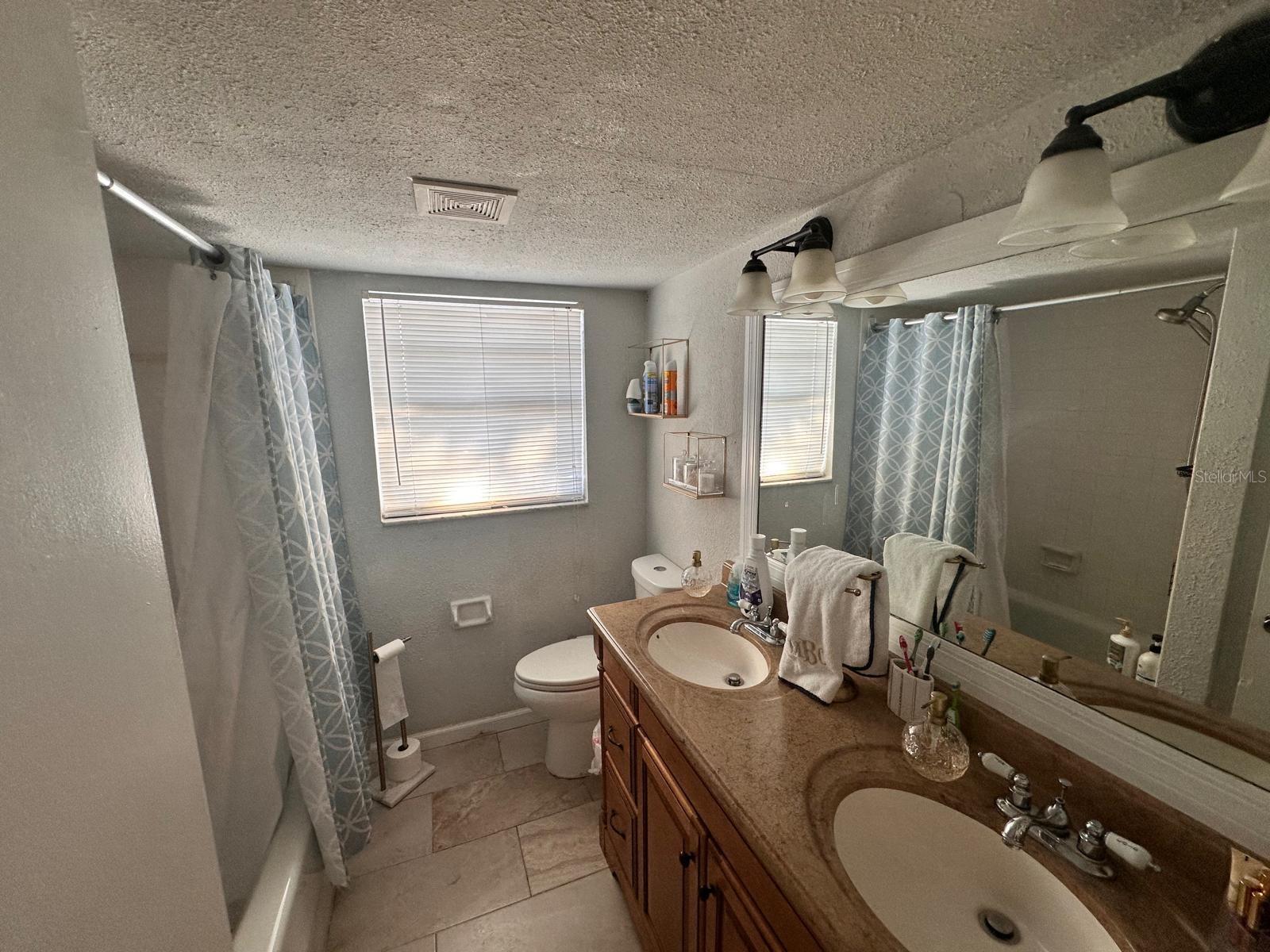 ROYAL CREST ESTATES UNIT 2 - Residential