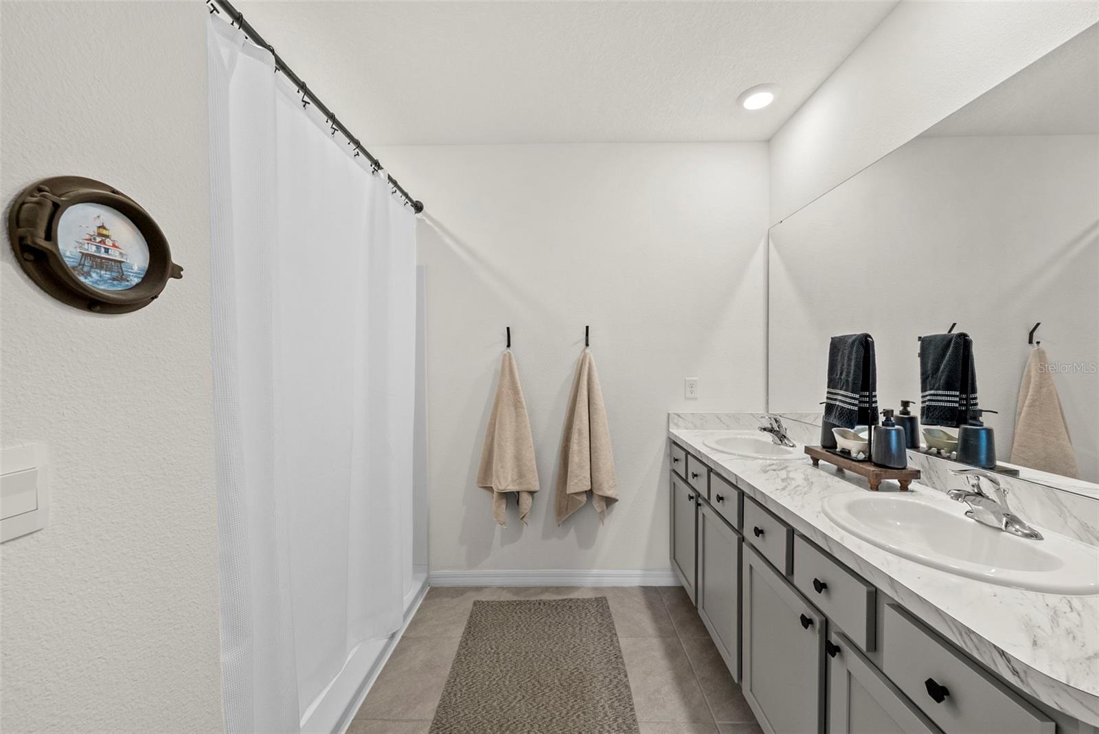 AVALON PARK WEST PH 3 - Residential