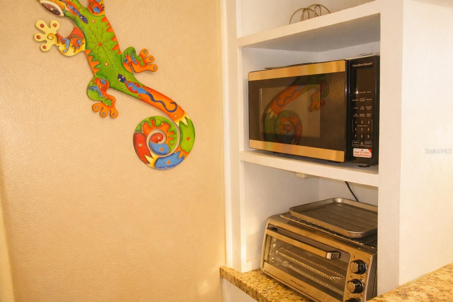 ISLAND INN CONDO - Residential