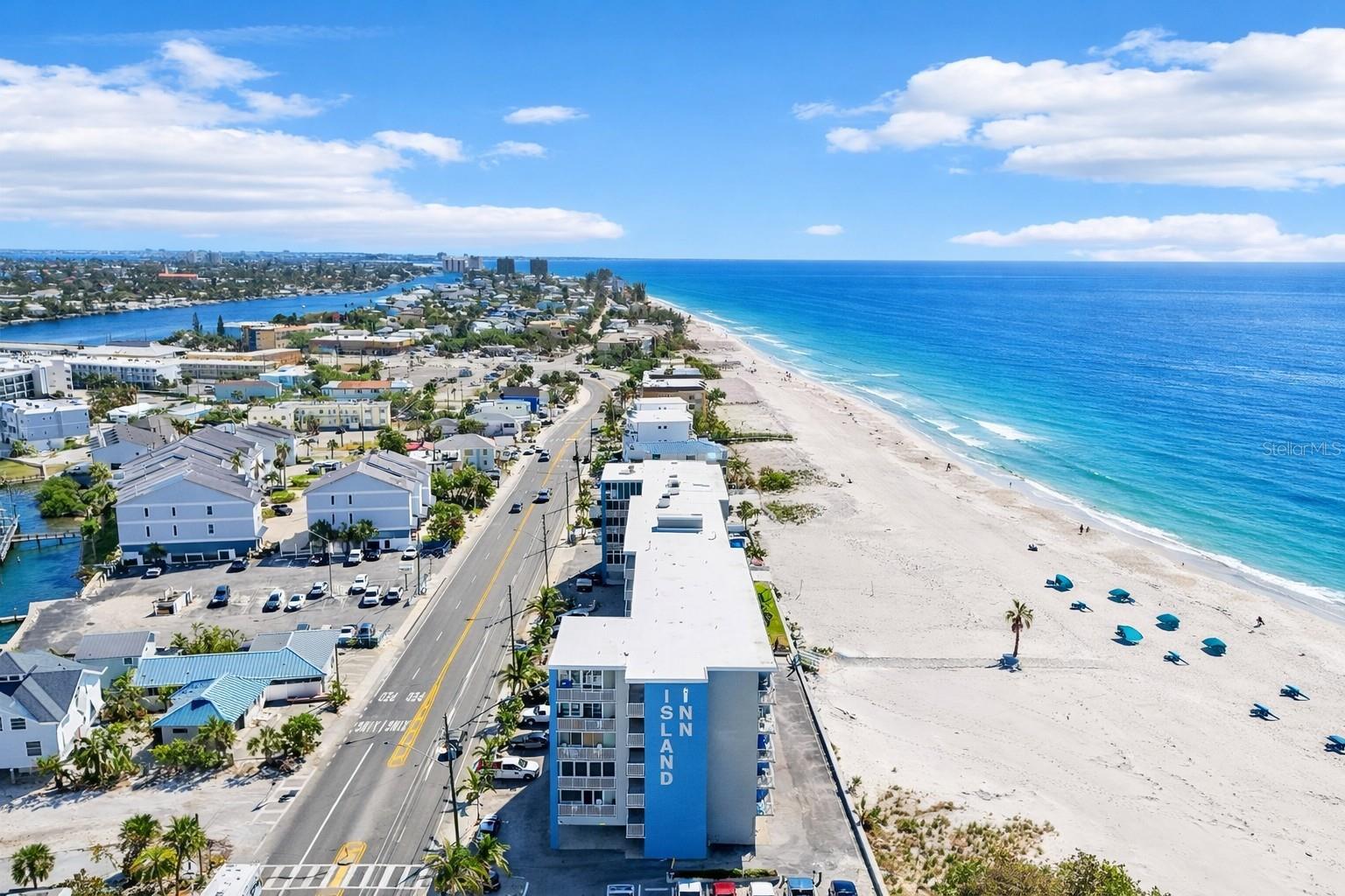ISLAND INN CONDO - Residential