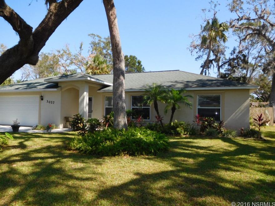 Florida Shores Special! Seller says get an offer & reduced it from $180,000 to $176,500! Immaculate CBS home with open floor plan is move in ready so you can relax & enjoy the Florida lifestyle today! Great room has cathedral ceilings with decorative ledges & opens to a spacious screened porch. Privately fenced with lots of beautiful shade trees & fruit trees too! Tiled floors, walk-in closets & hurricane shutters are a few of the features of this well cared for like new block/stucco home. Split floorplan with three spacious BR's, 2 full baths & 2 car garage situated on a pretty tree shaded lot. Metal storage shed has electric & lights. Flood zone X does not require flood insurance. See sellers disclosure for more details. ;Water: City