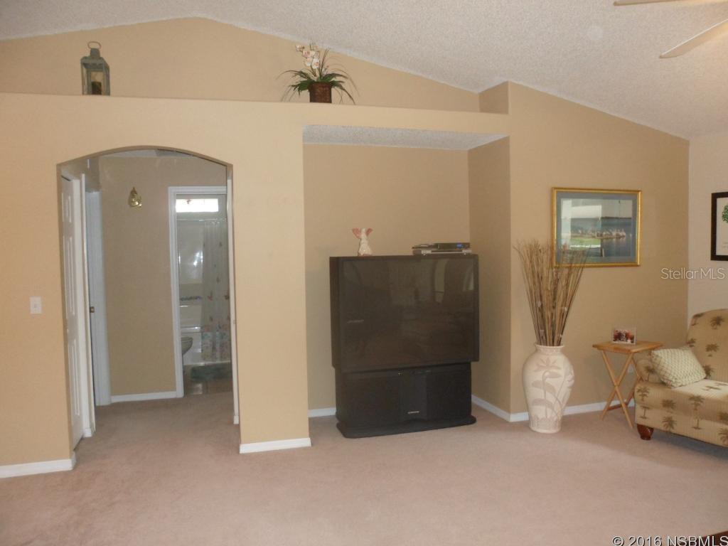 Florida Shores 01 - Residential