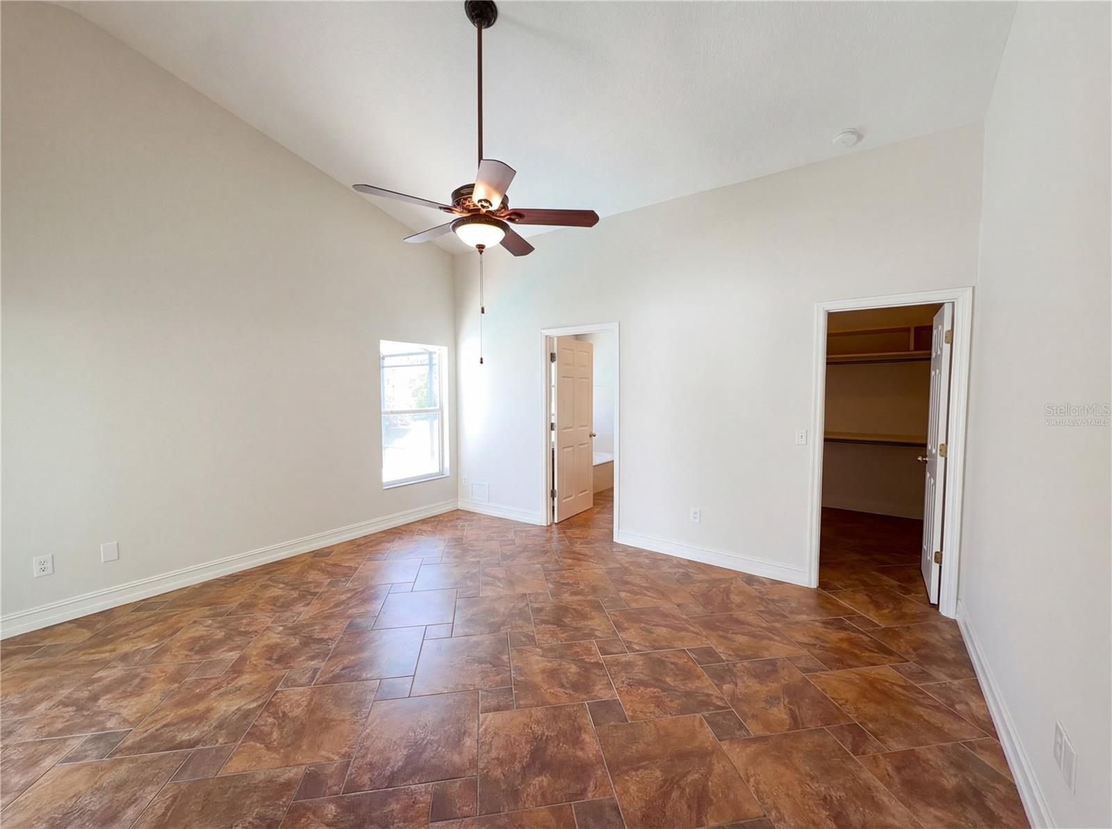 2975 SABEL OAK PLACE