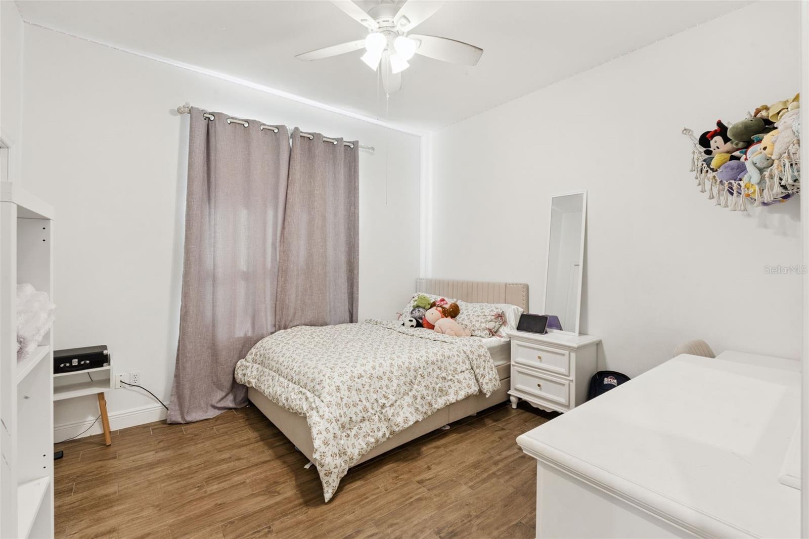 HEATHROW - Residential