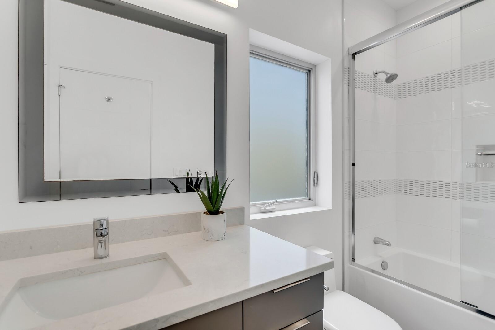 BAY POINT ESTATES 3RD ADD - Residential