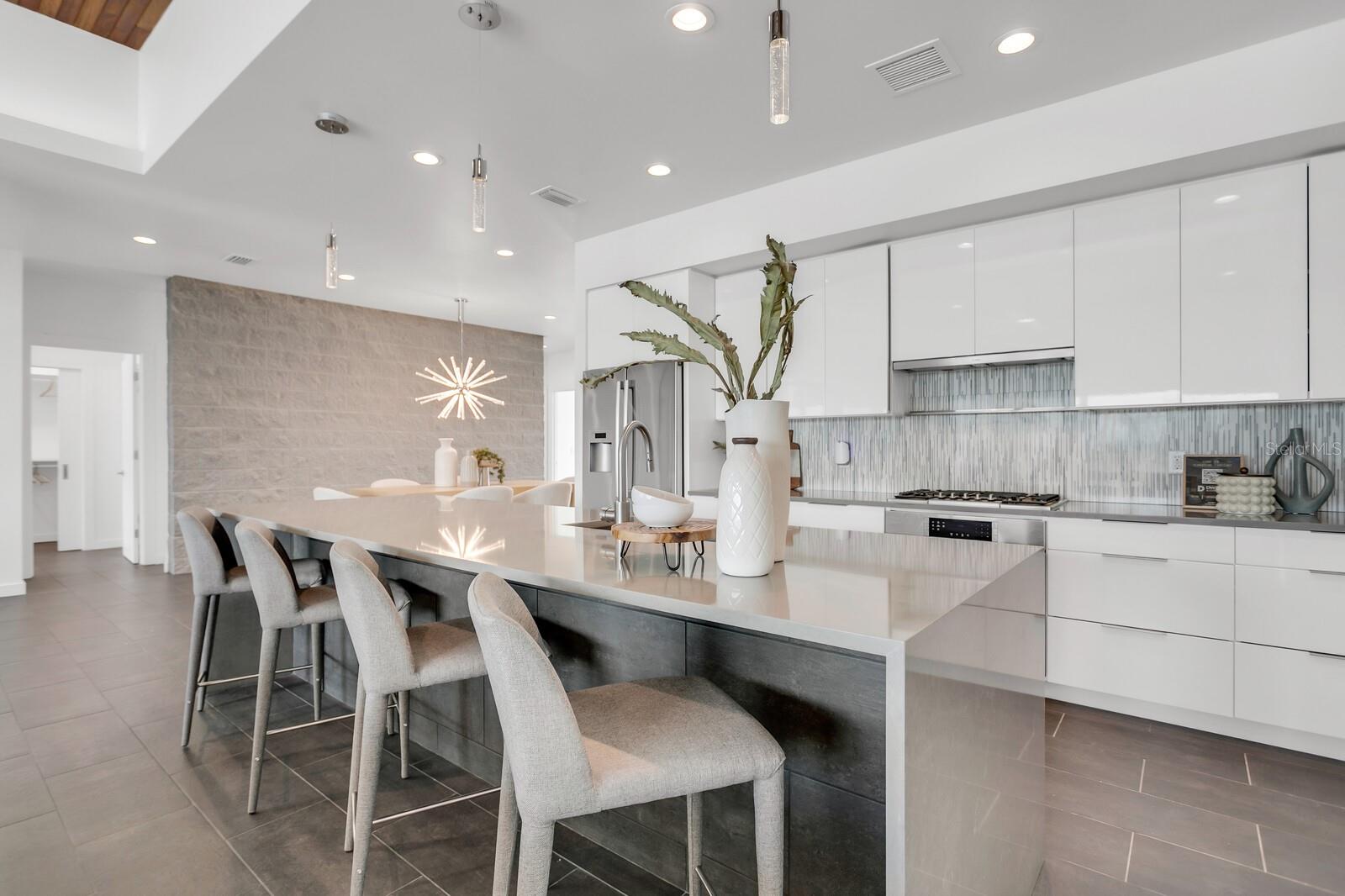 BAY POINT ESTATES 3RD ADD - Residential