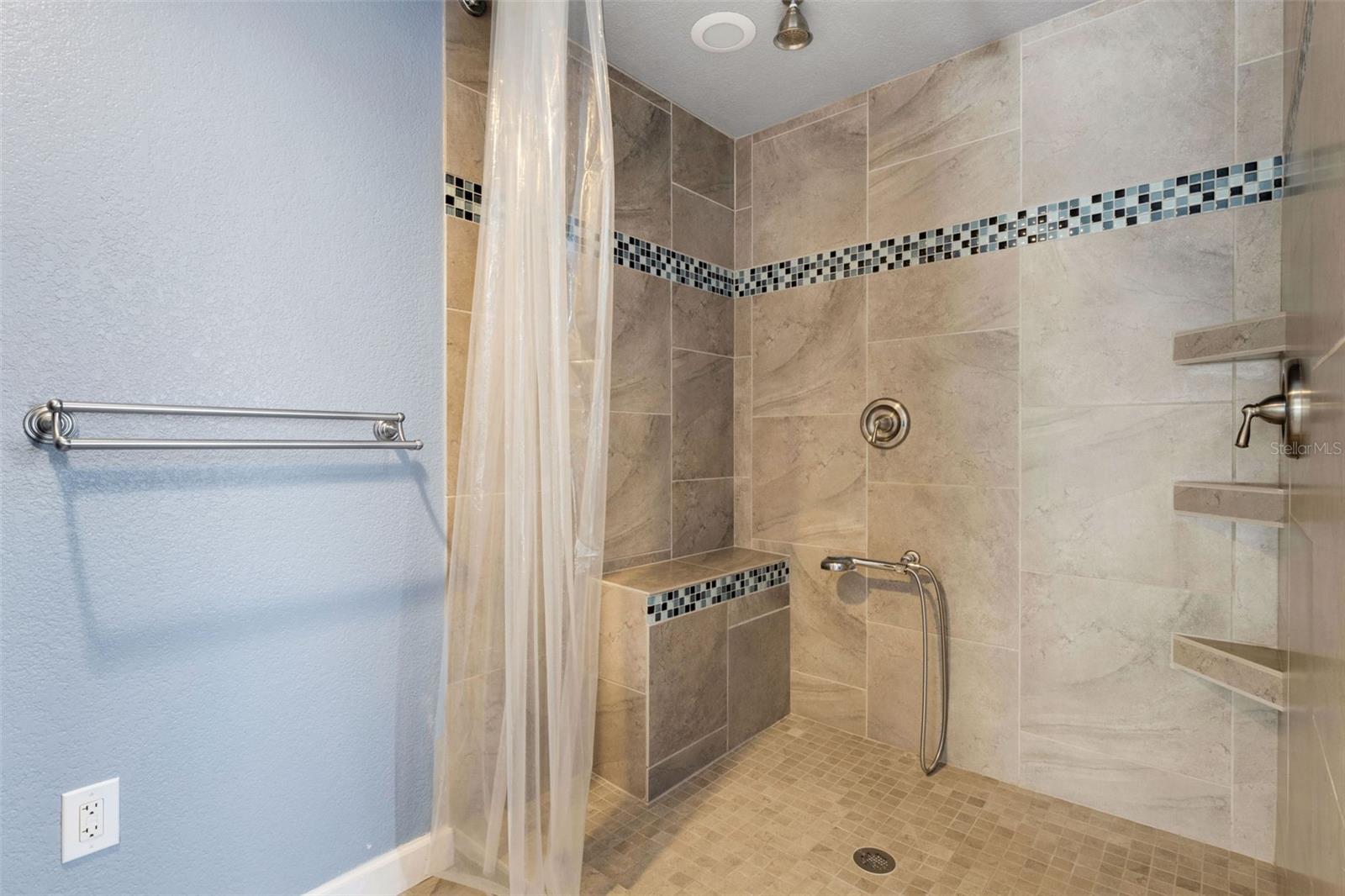 TAMARON - Residential