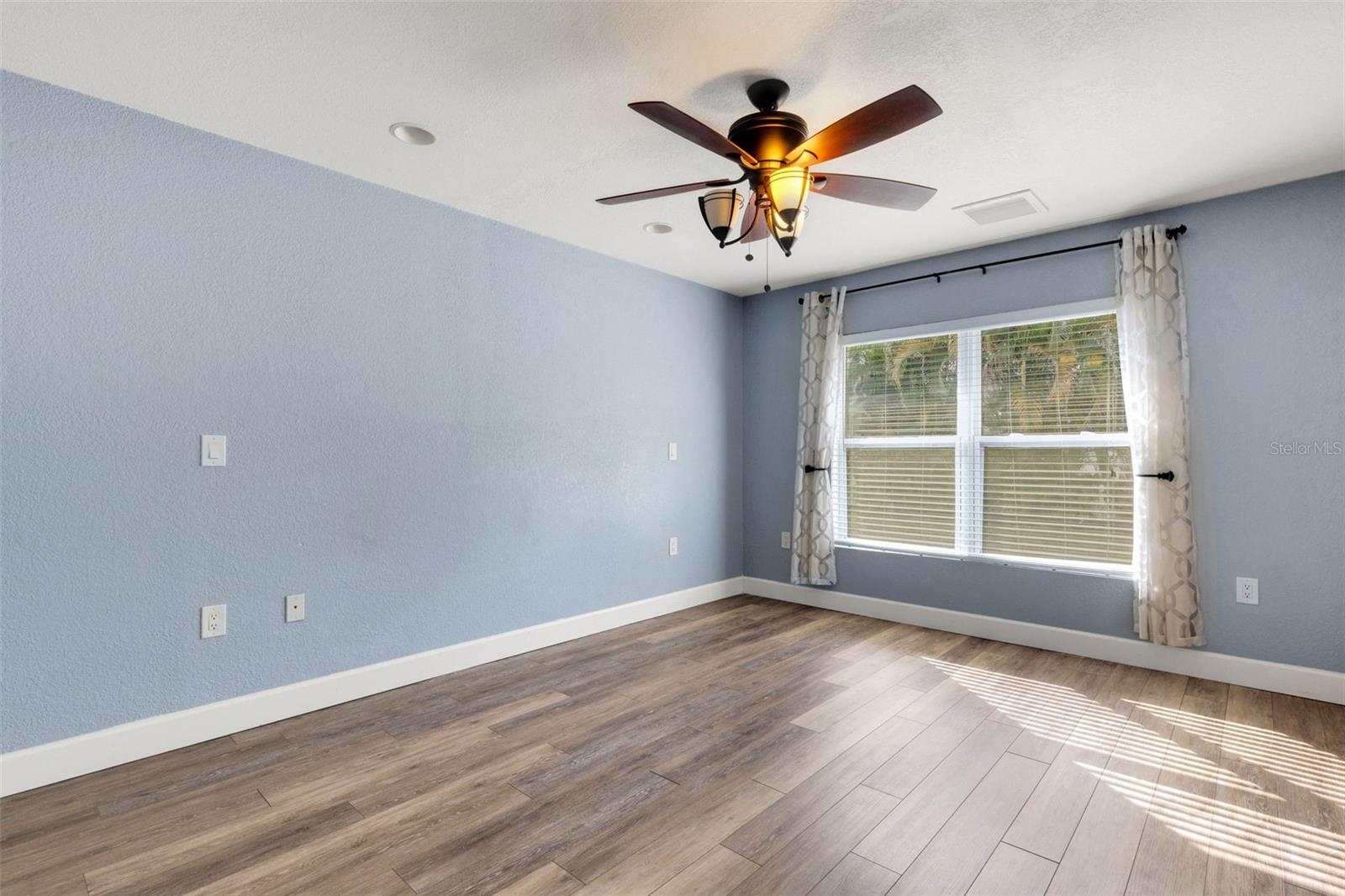 TAMARON - Residential