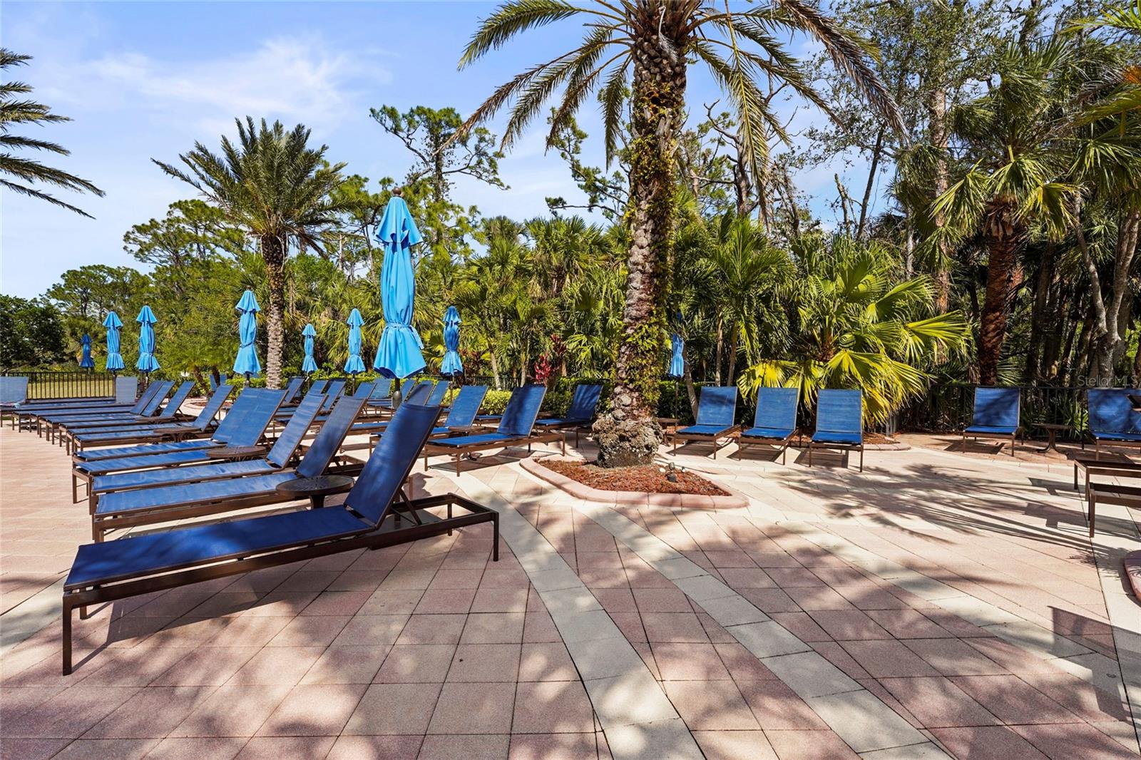 VENETIAN GOLF & RIV CLUB PH 03C - Residential