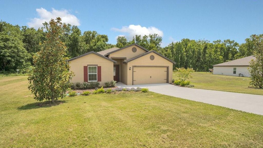 Photo of 12958 Del Lago Drive, Astatula, FL 34705 (MLS # O6385845)