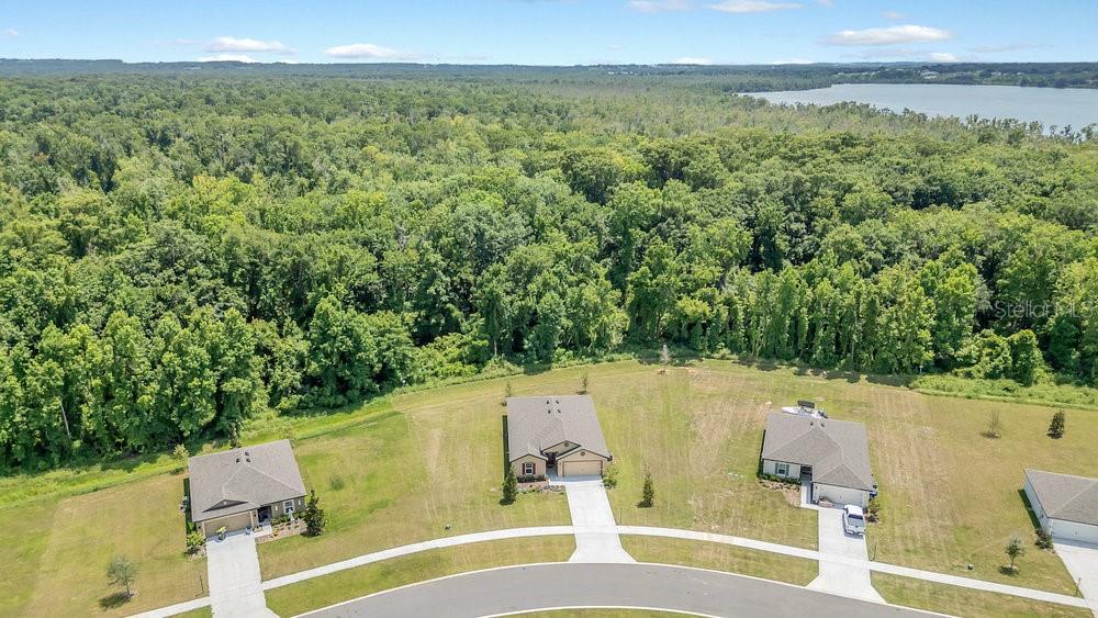 COLINA DEL LAGO - Residential