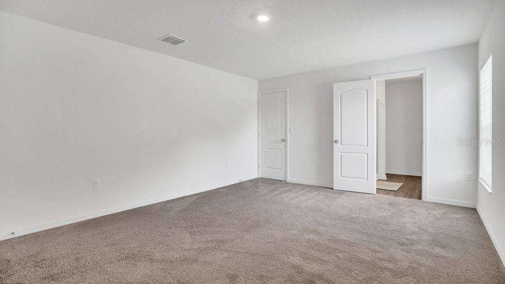 COLINA DEL LAGO - Residential