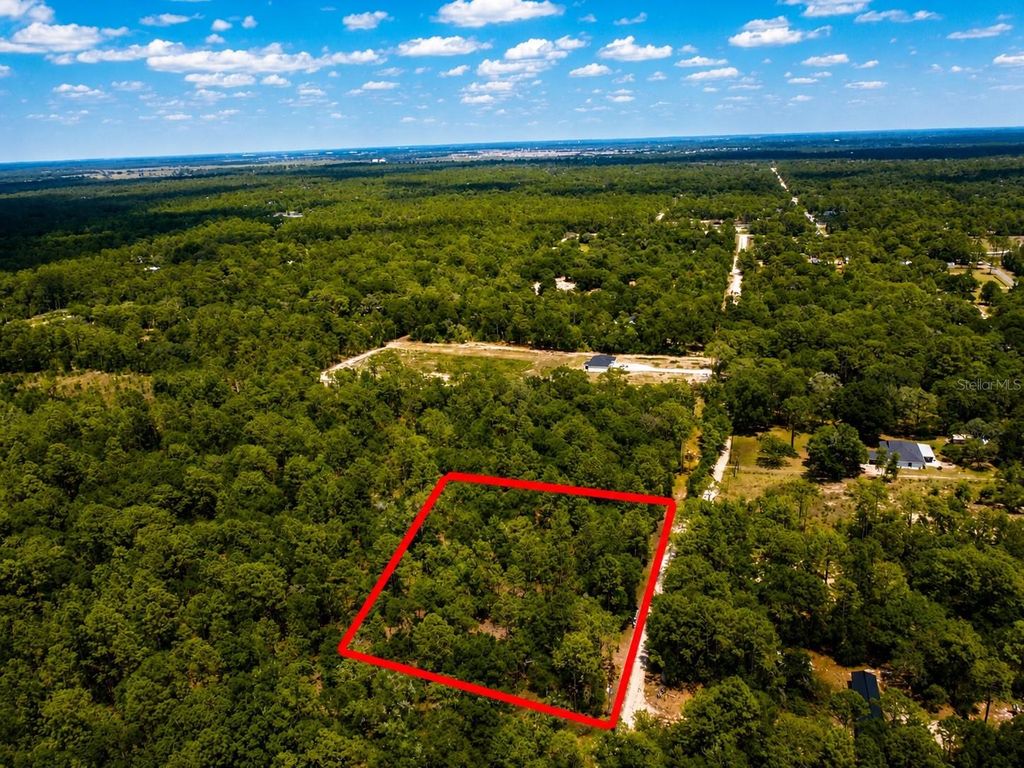 Photo of Tbd SW 93rd Place, Dunnellon, FL 34432 (MLS # GC540377)
