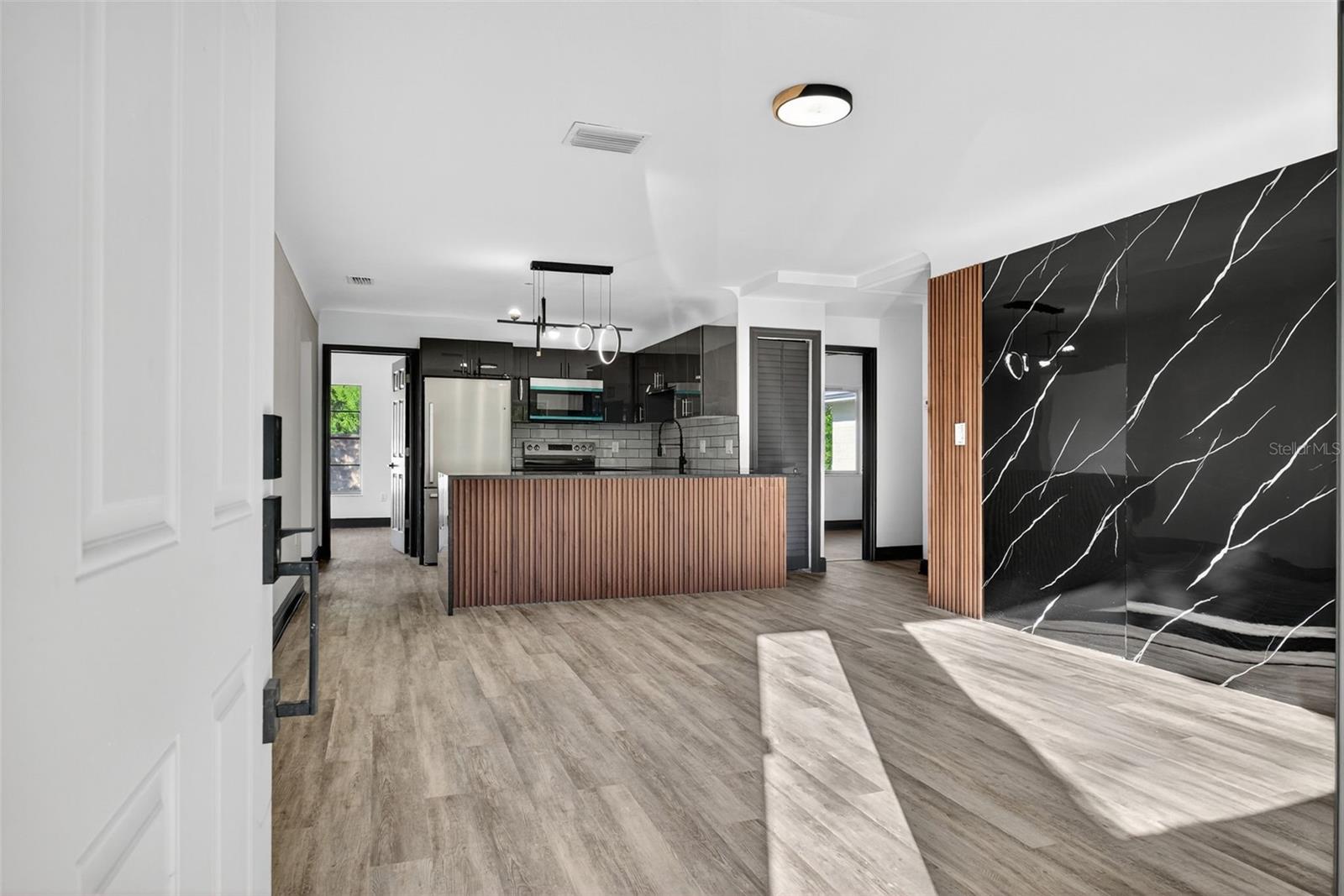 DIST:SP CITY/MUNI/TWP:CITY OF ST PETERSBURG SEC/TW - Residential Lease