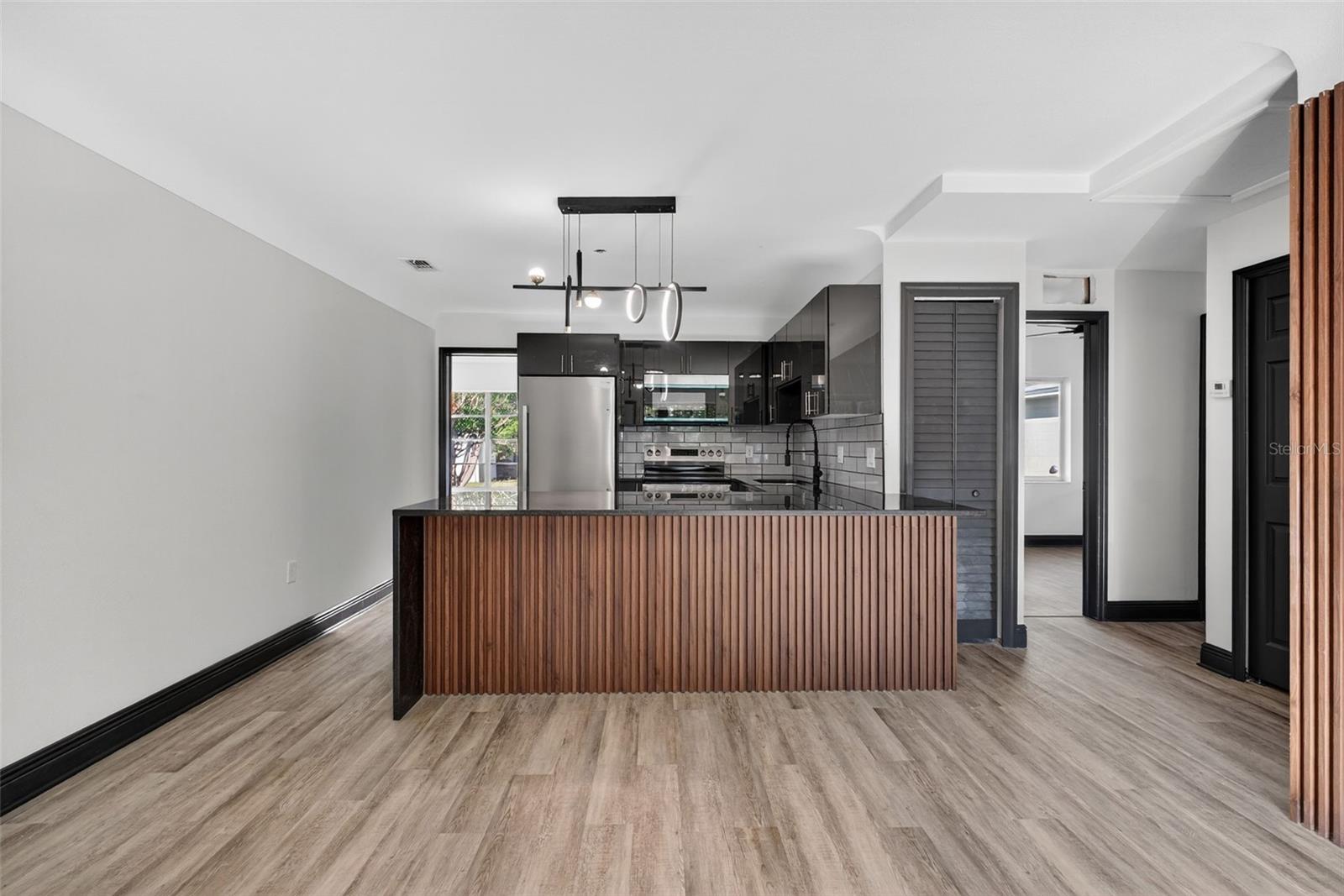 DIST:SP CITY/MUNI/TWP:CITY OF ST PETERSBURG SEC/TW - Residential Lease