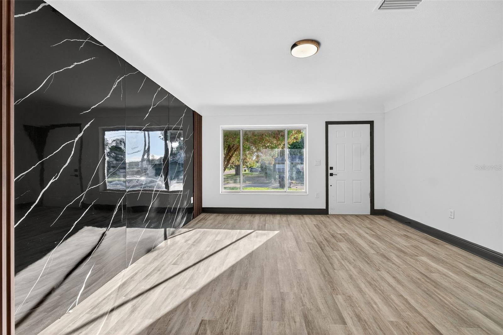 DIST:SP CITY/MUNI/TWP:CITY OF ST PETERSBURG SEC/TW - Residential Lease