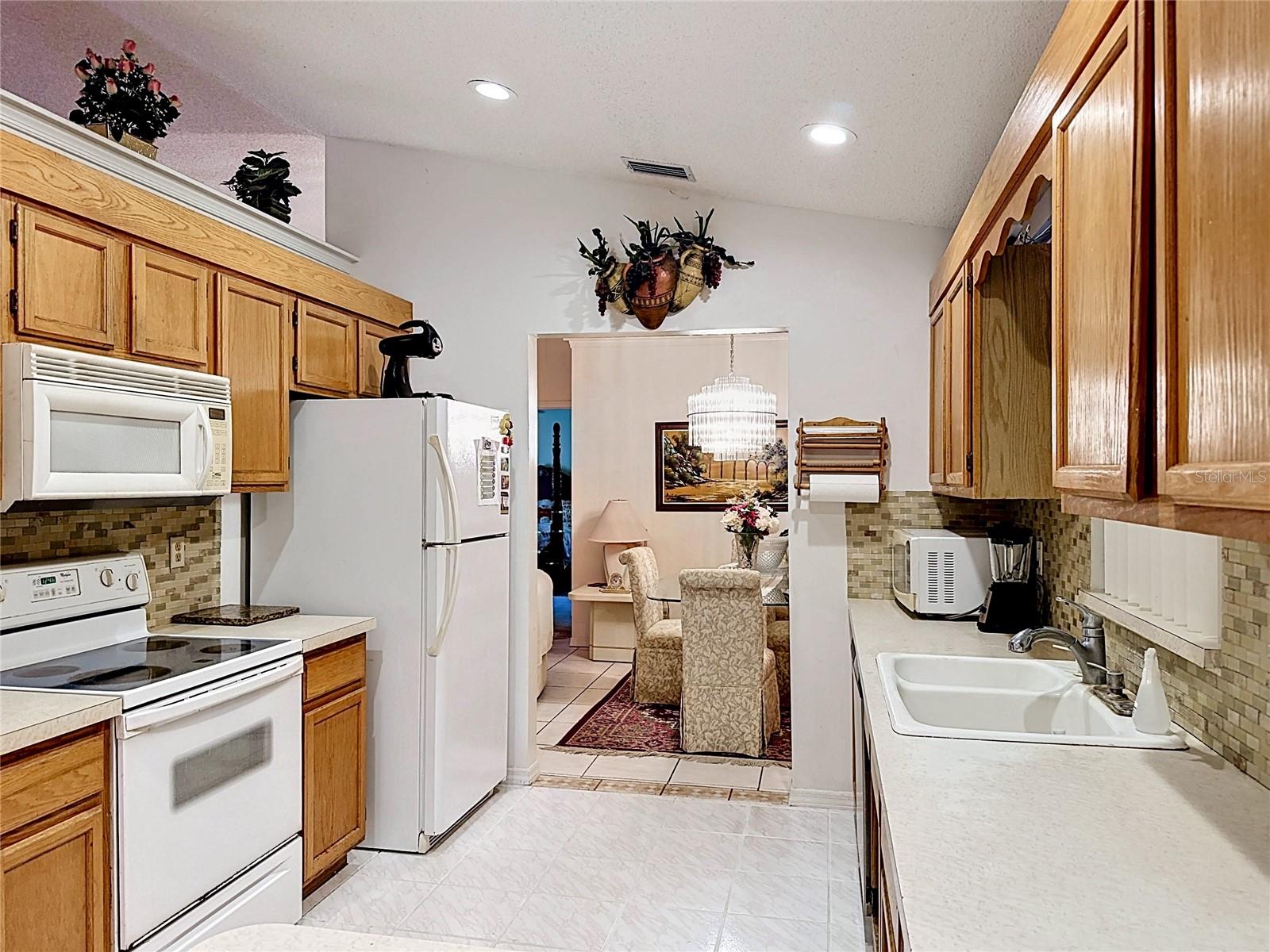 ACREAGE & UNREC - Residential