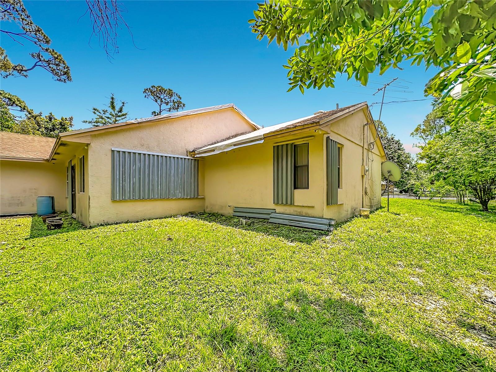 ACREAGE & UNREC - Residential