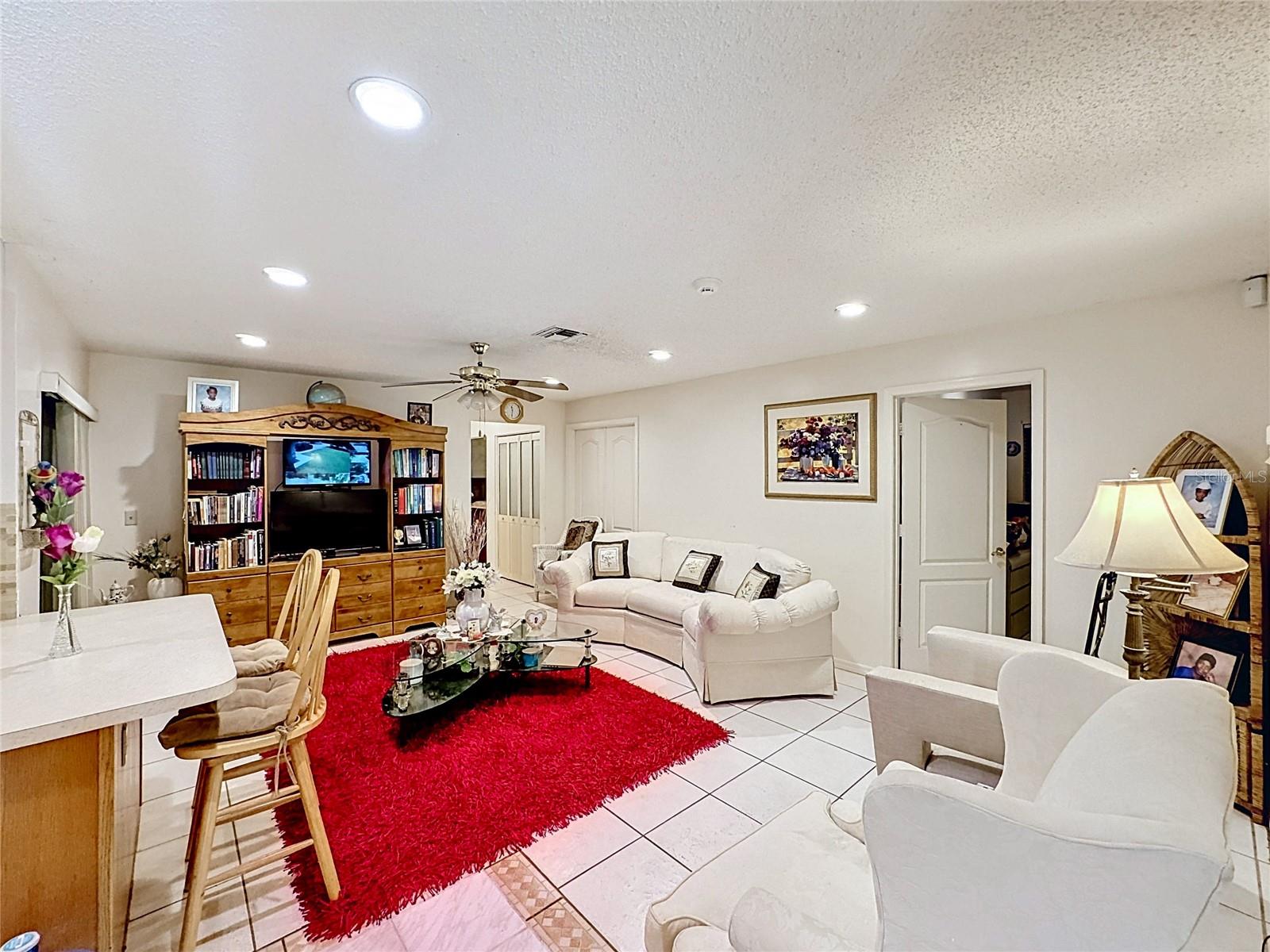 ACREAGE & UNREC - Residential