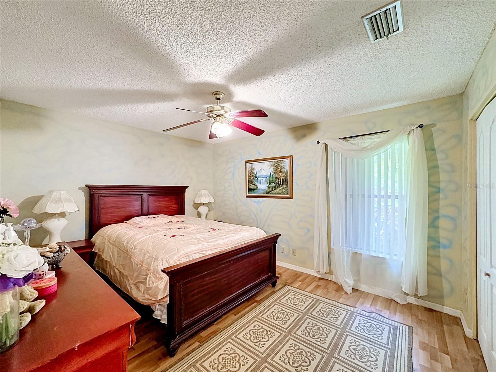 ACREAGE & UNREC - Residential