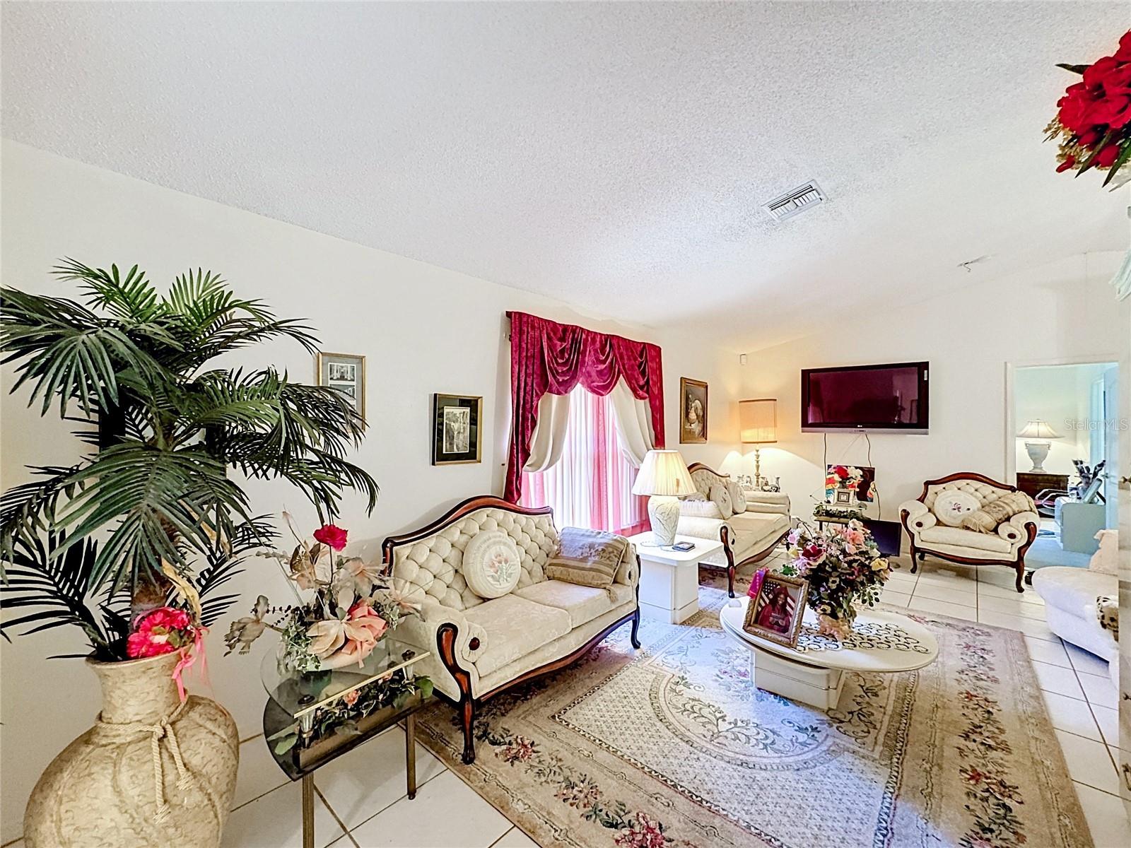 ACREAGE & UNREC - Residential