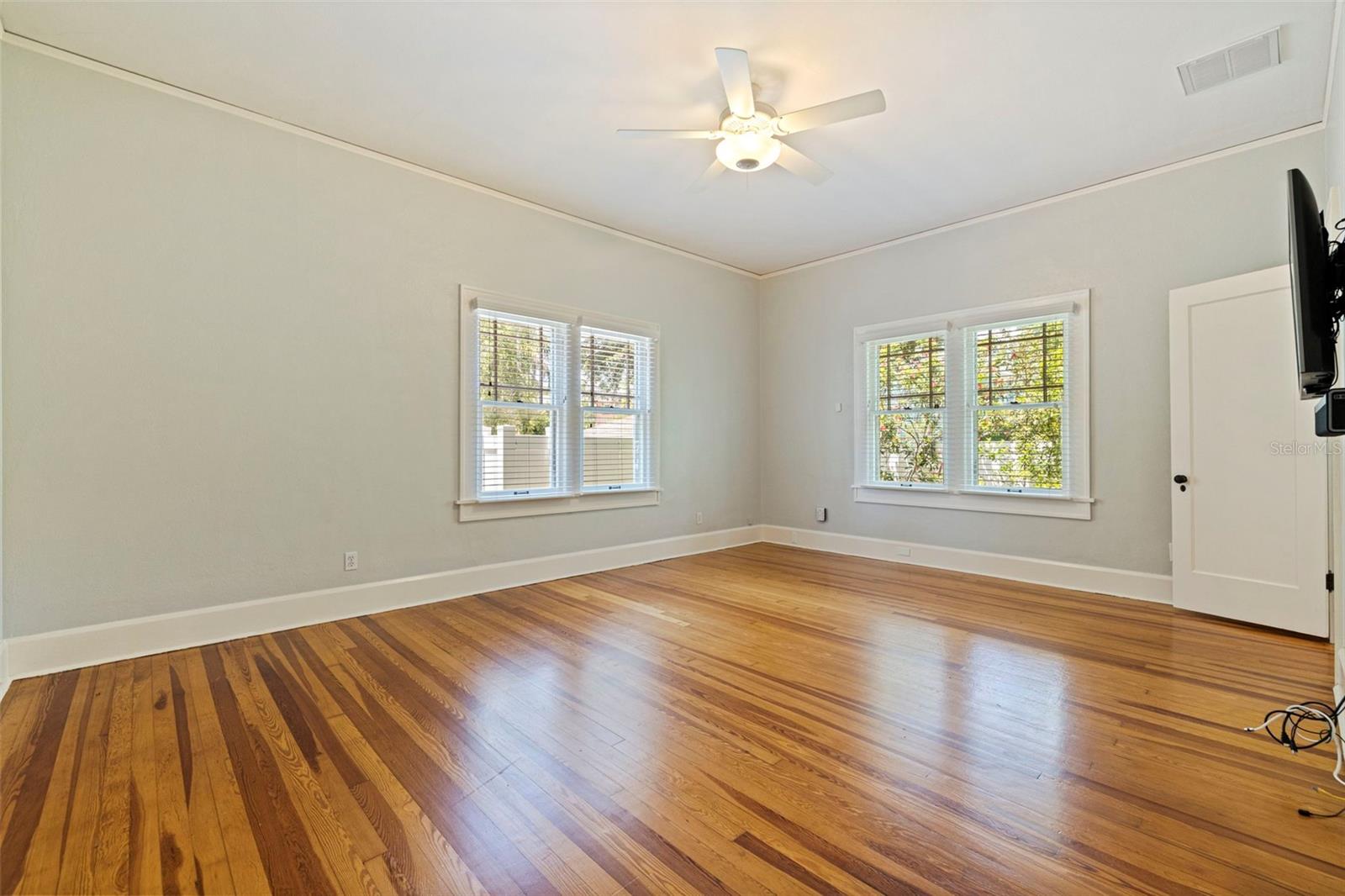 BARTLETTS ORANGE PARK - Residential
