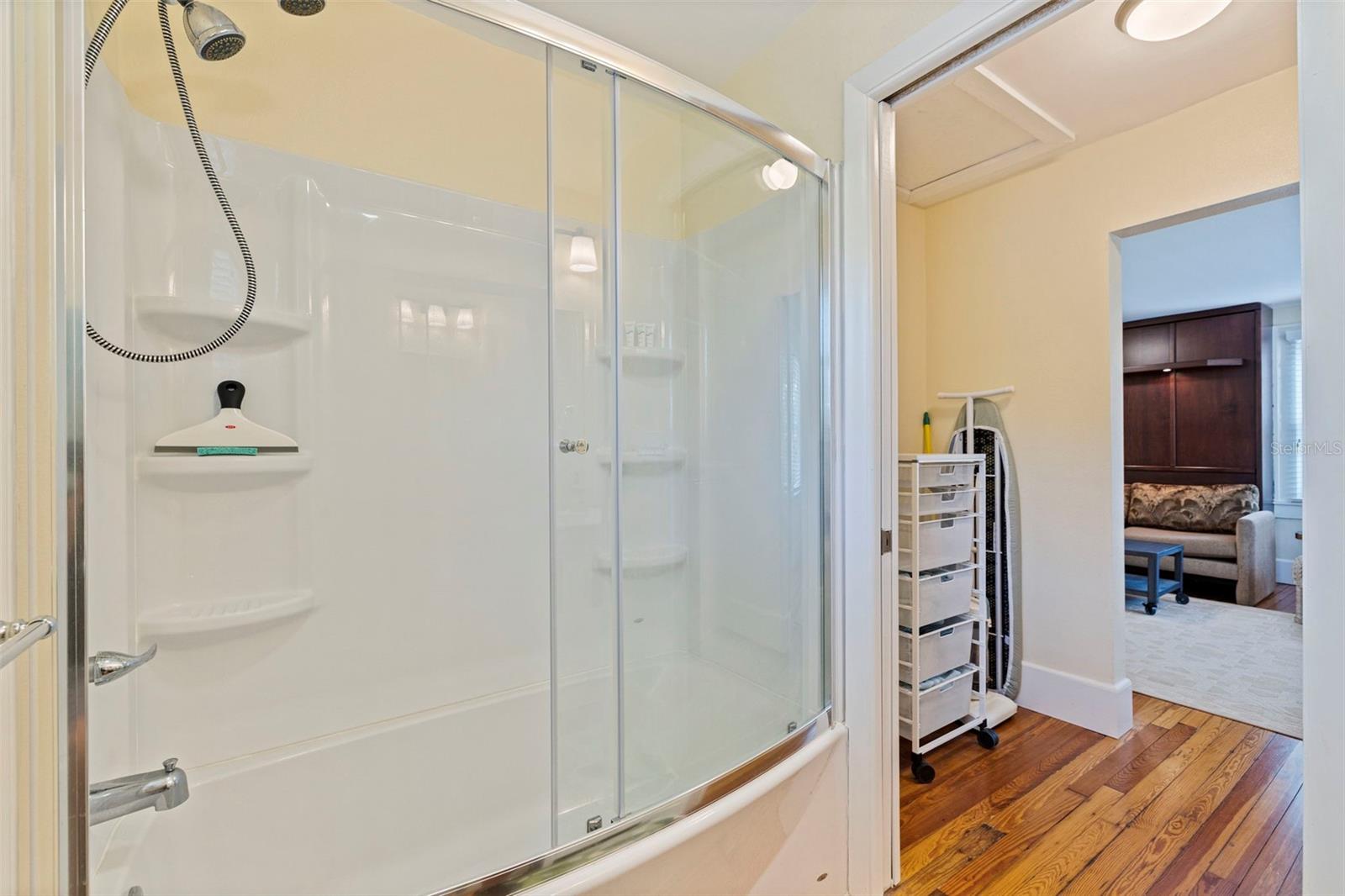 BARTLETTS ORANGE PARK - Residential
