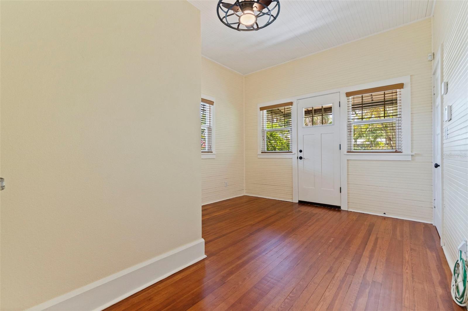 BARTLETTS ORANGE PARK - Residential