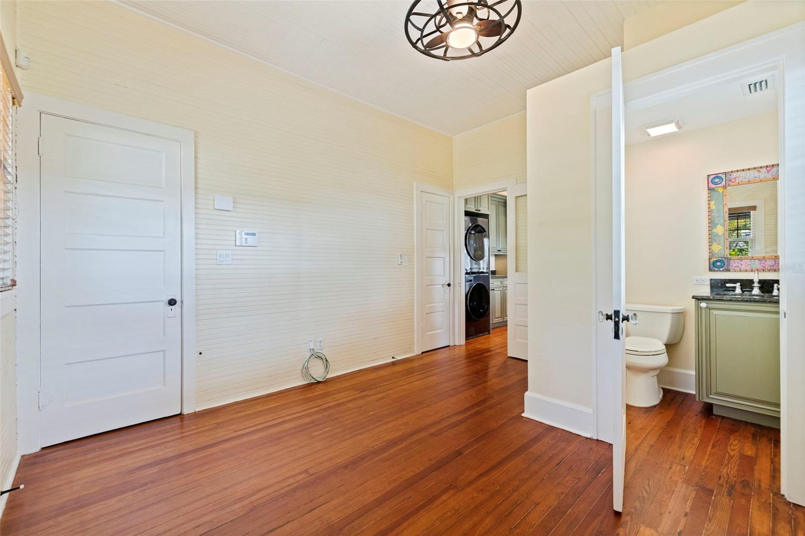 BARTLETTS ORANGE PARK - Residential