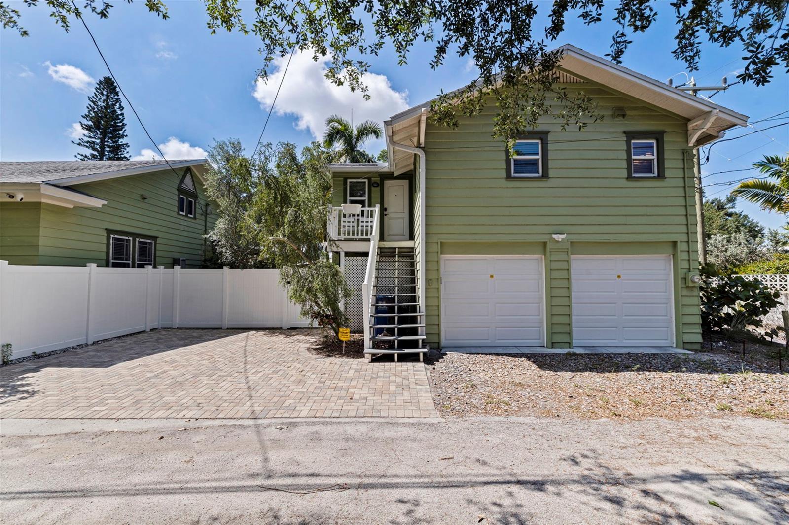BARTLETTS ORANGE PARK - Residential