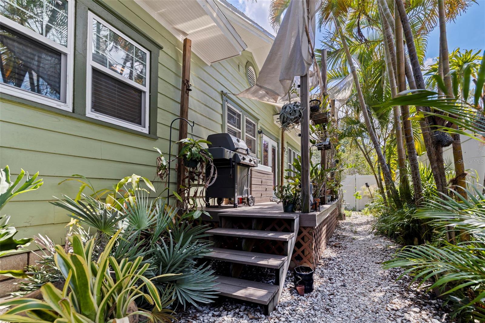 BARTLETTS ORANGE PARK - Residential