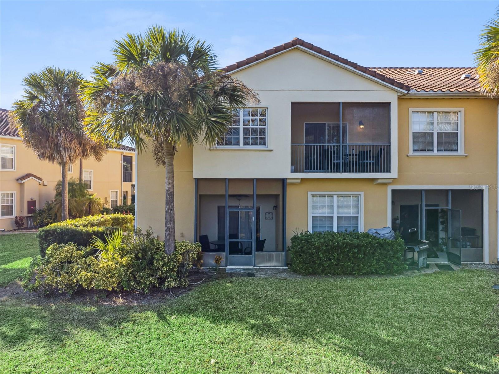 OAKWATER - Residential