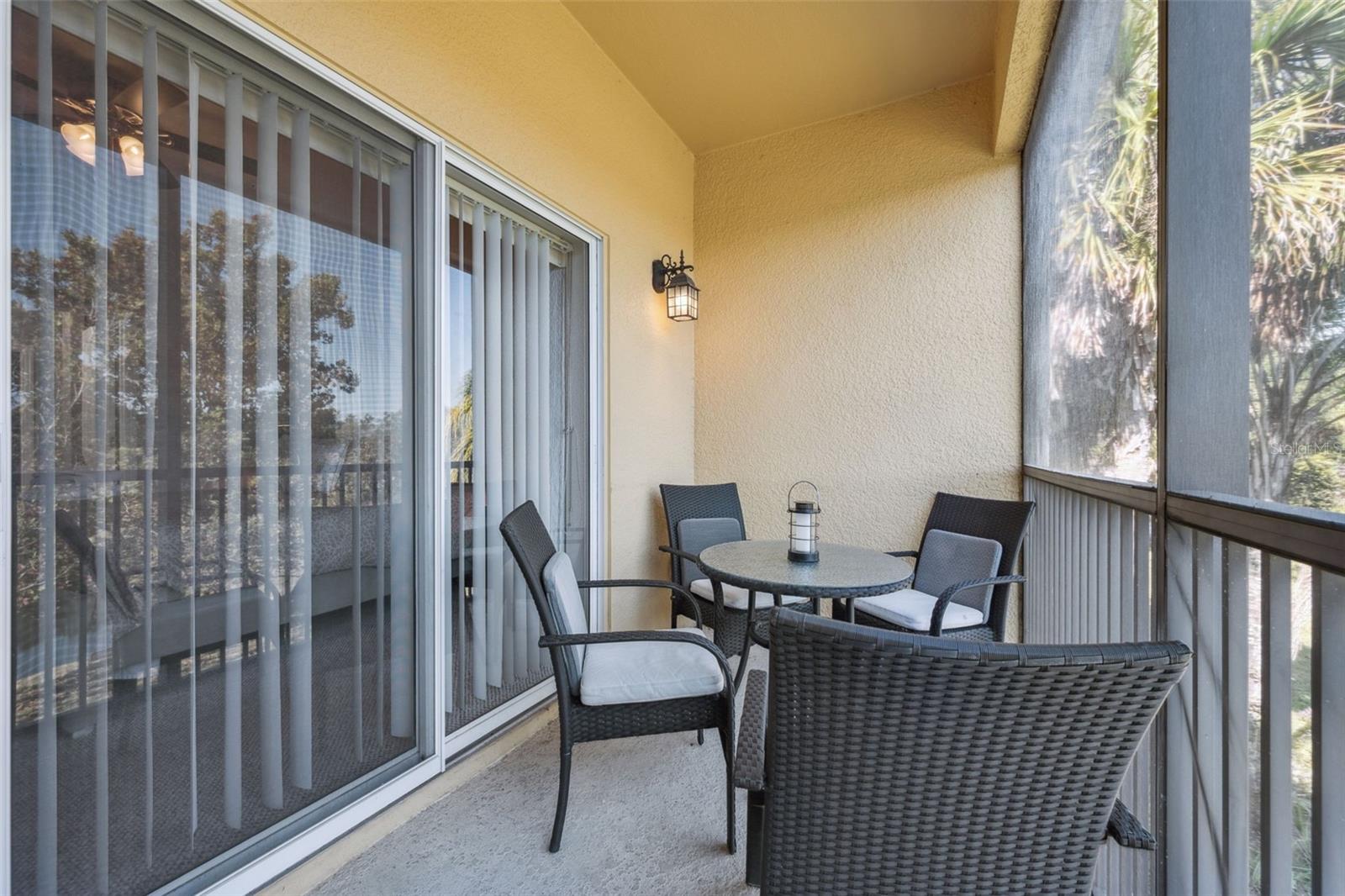 OAKWATER - Residential