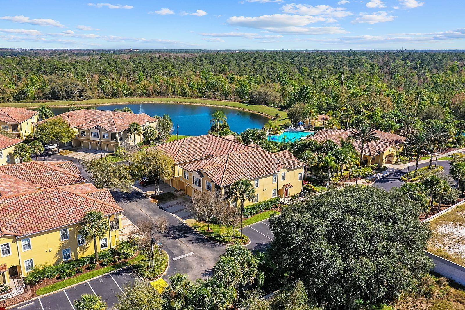 OAKWATER - Residential