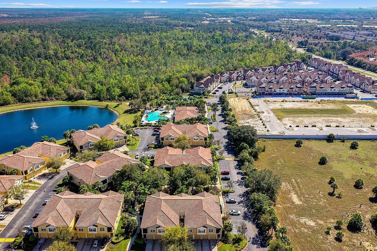 OAKWATER - Residential