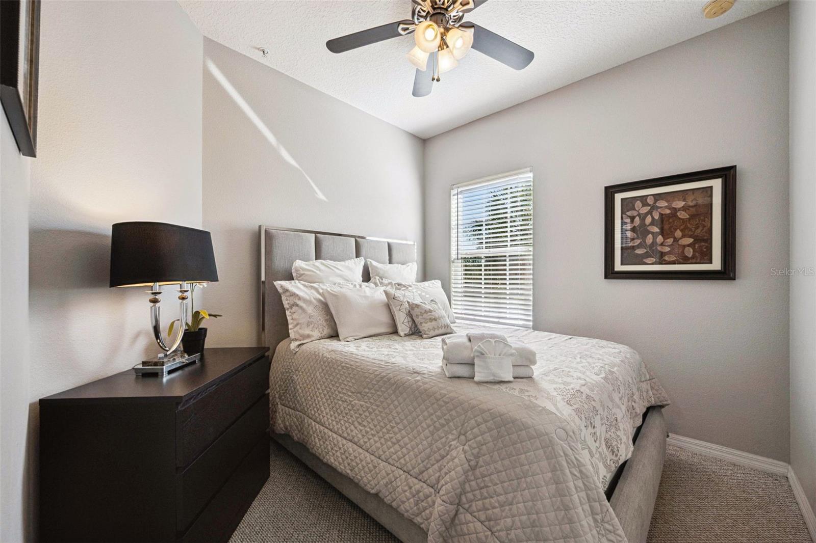 OAKWATER - Residential