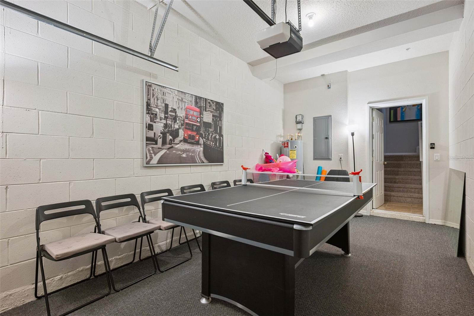 OAKWATER - Residential