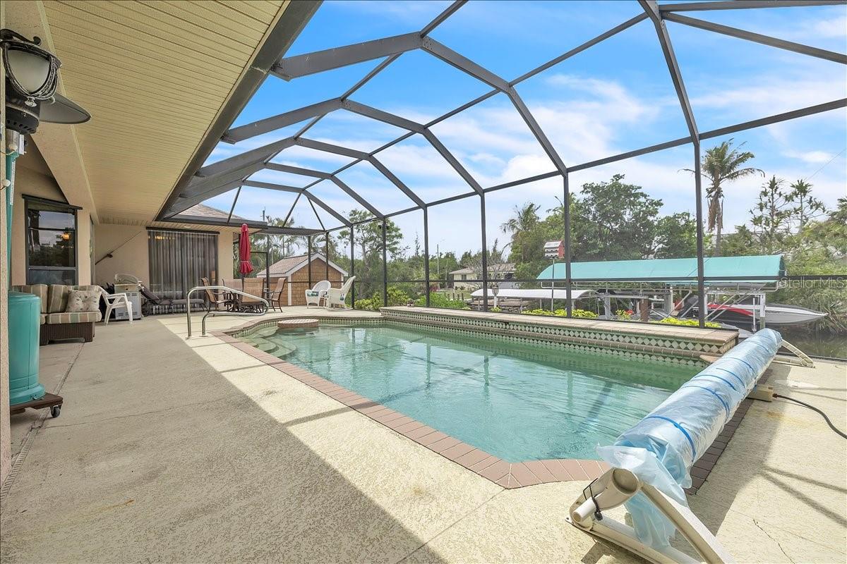 CHARLOTTE PARK - Residential