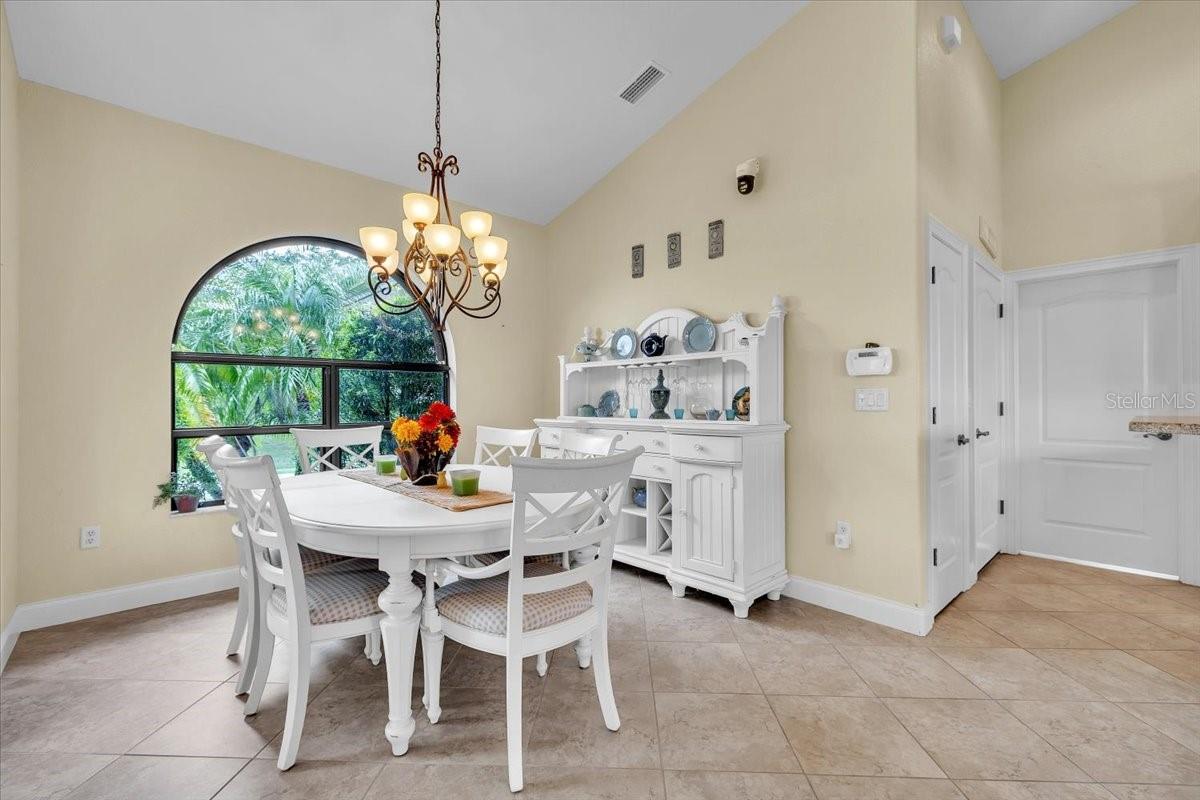 CHARLOTTE PARK - Residential