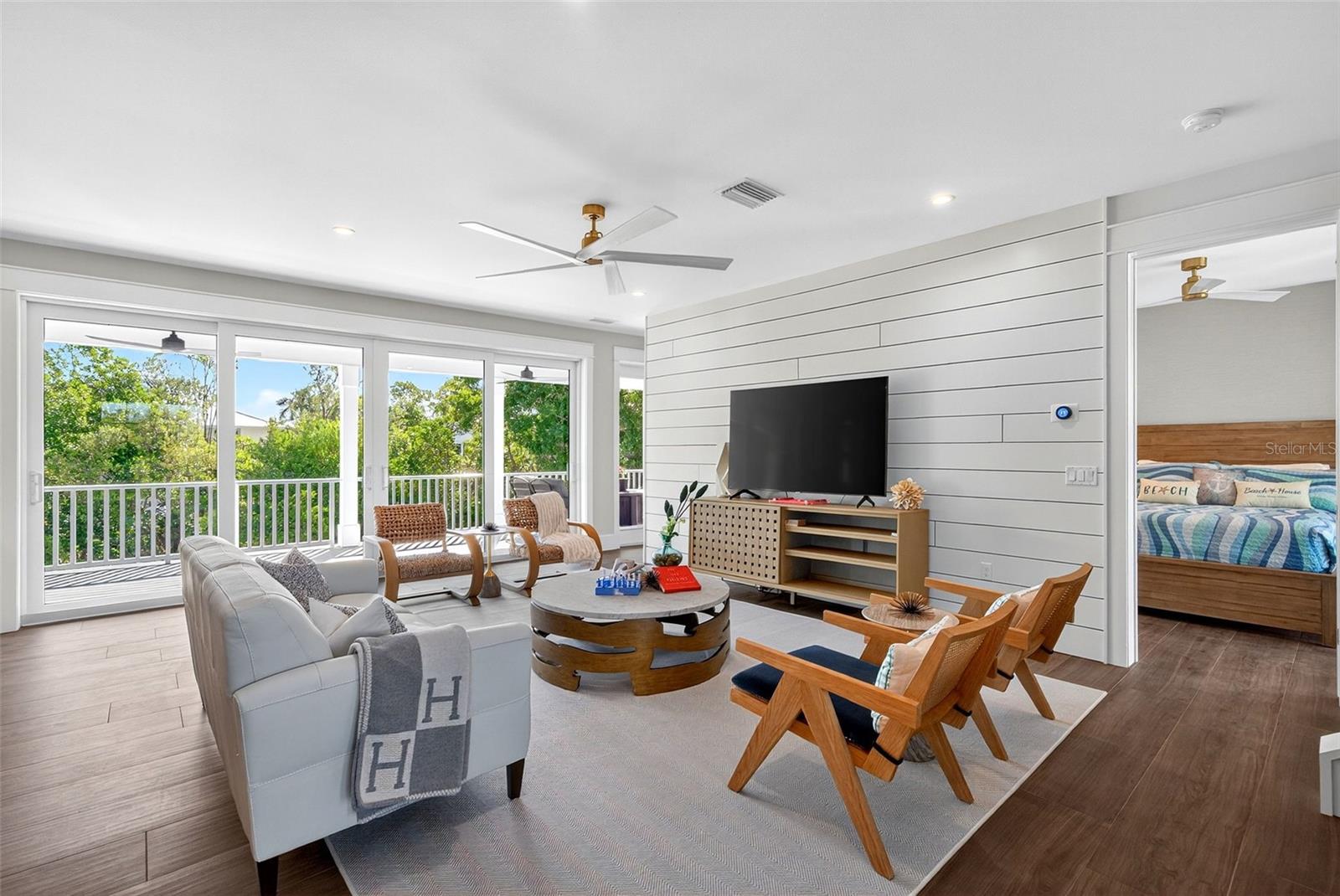 SLEEPY LAGOON PARK 2 - Residential