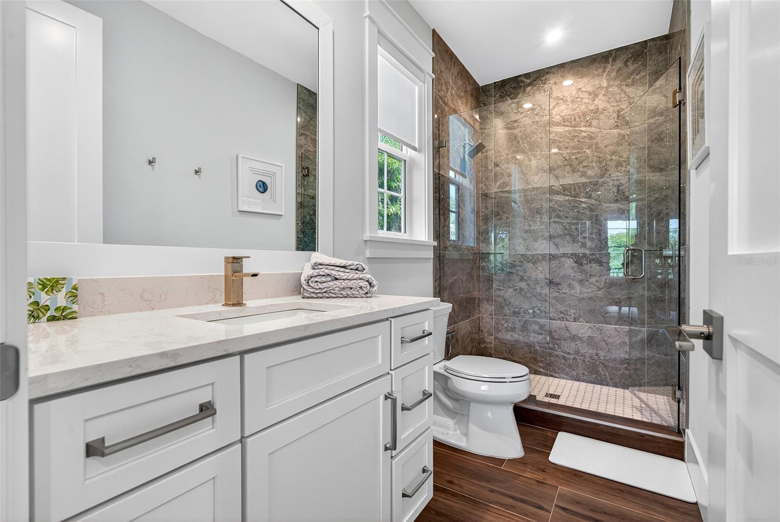 SLEEPY LAGOON PARK 2 - Residential