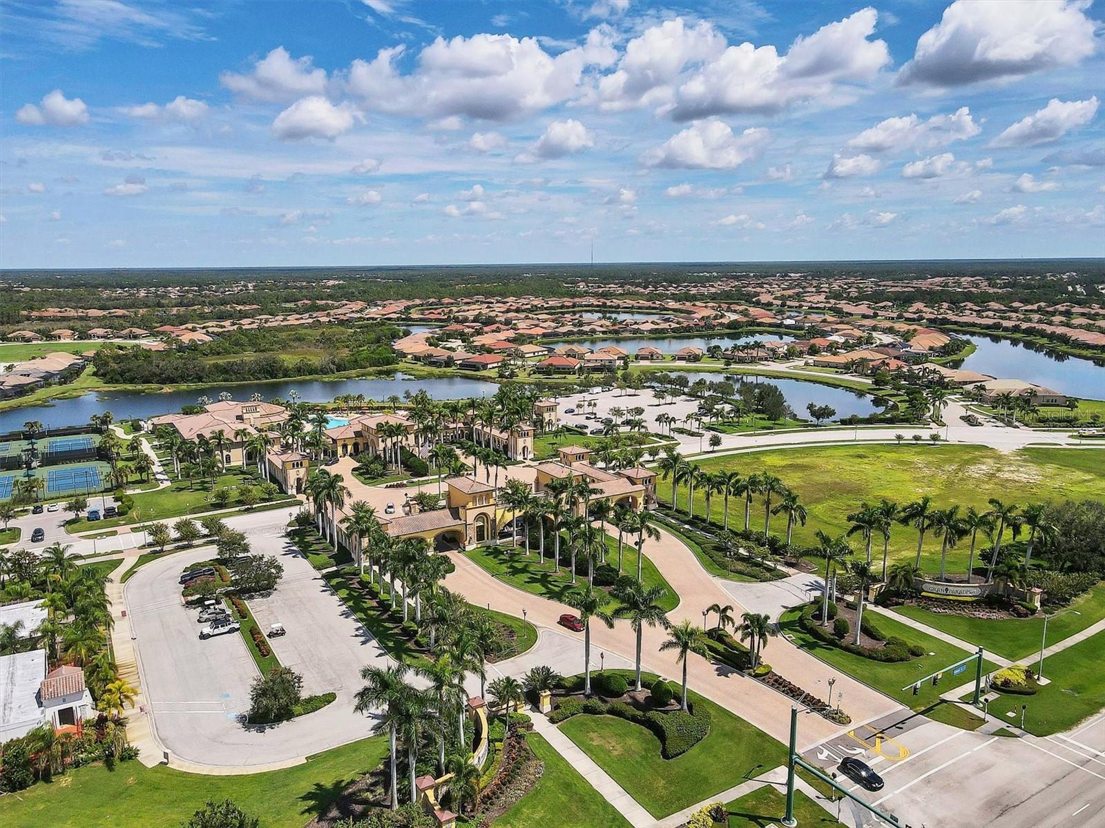 GRAN PARADISO PH 1 - Residential