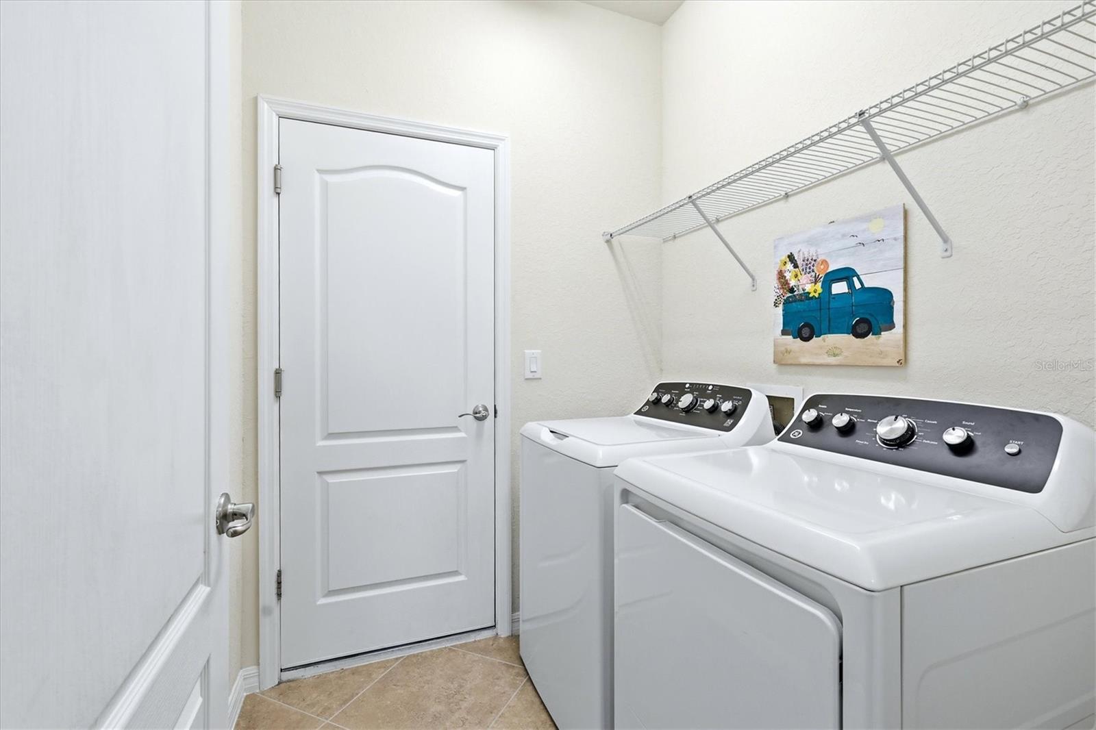 GRAN PARADISO PH 1 - Residential