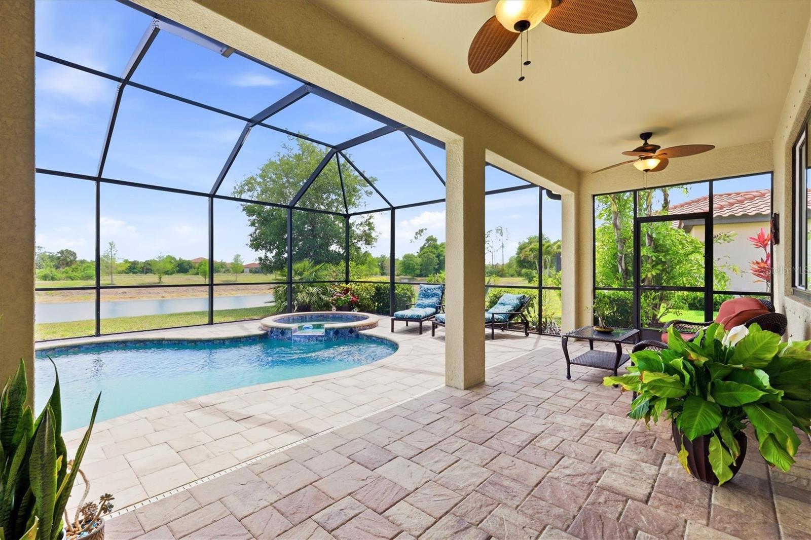 GRAN PARADISO PH 1 - Residential