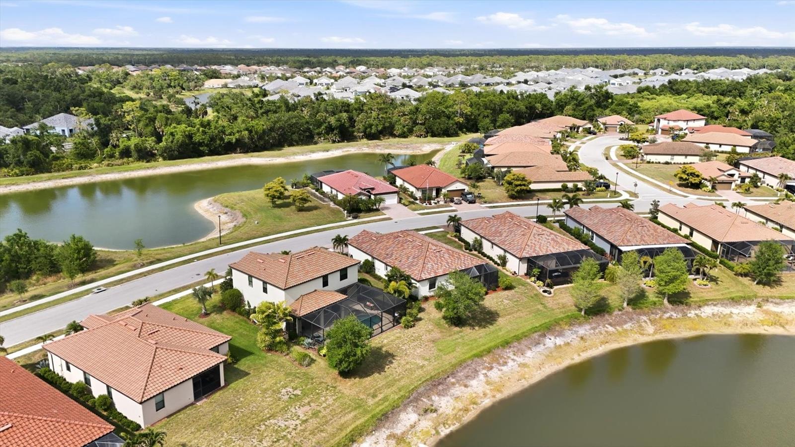 GRAN PARADISO PH 1 - Residential