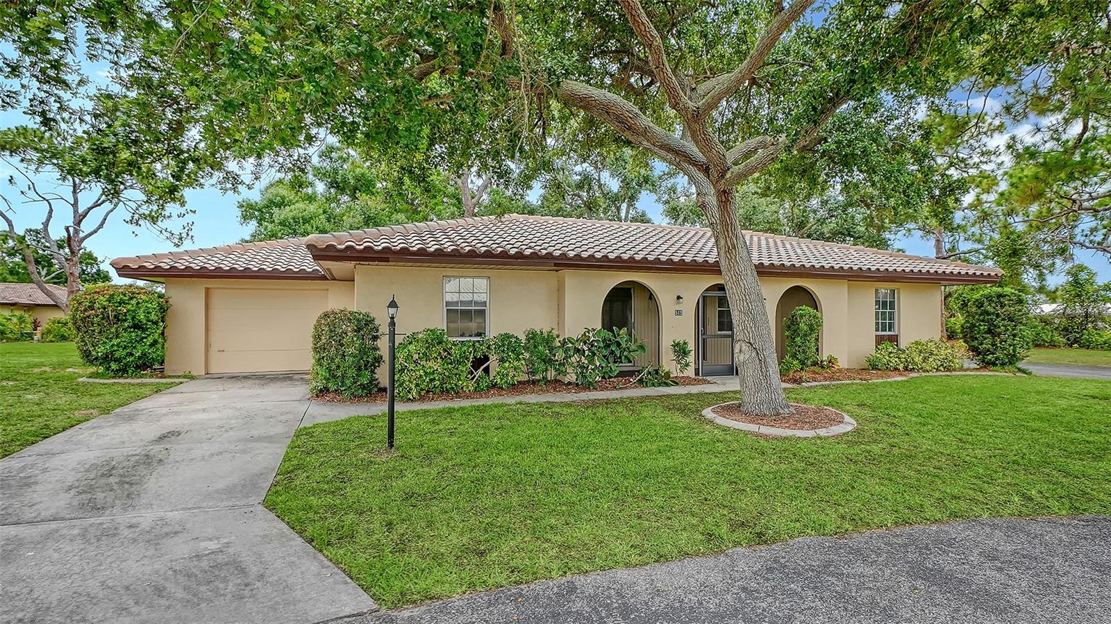 515 ROUSSEAU DRIVE
